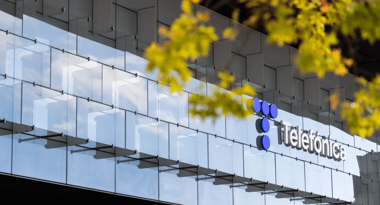 Telefónica emite 750 millones en bonos