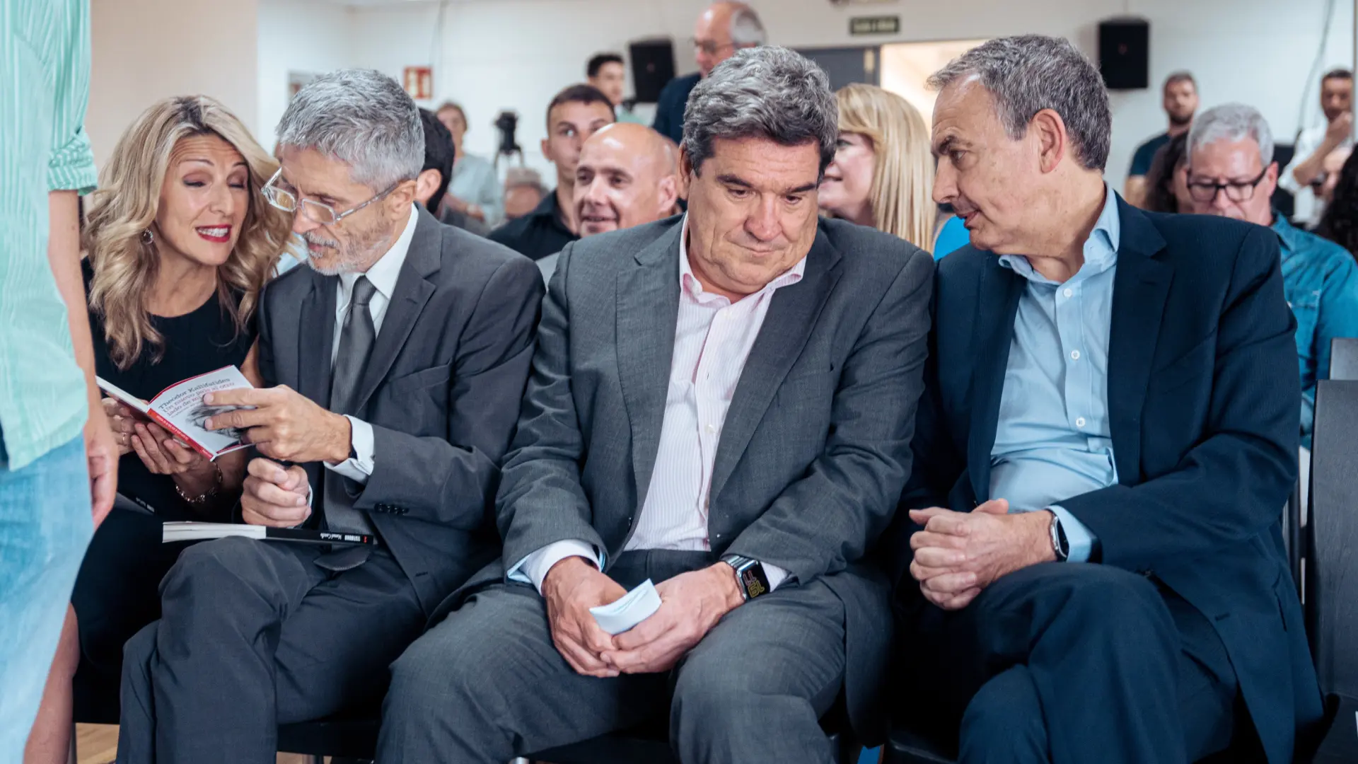 Zapatero se reunió con ministros
